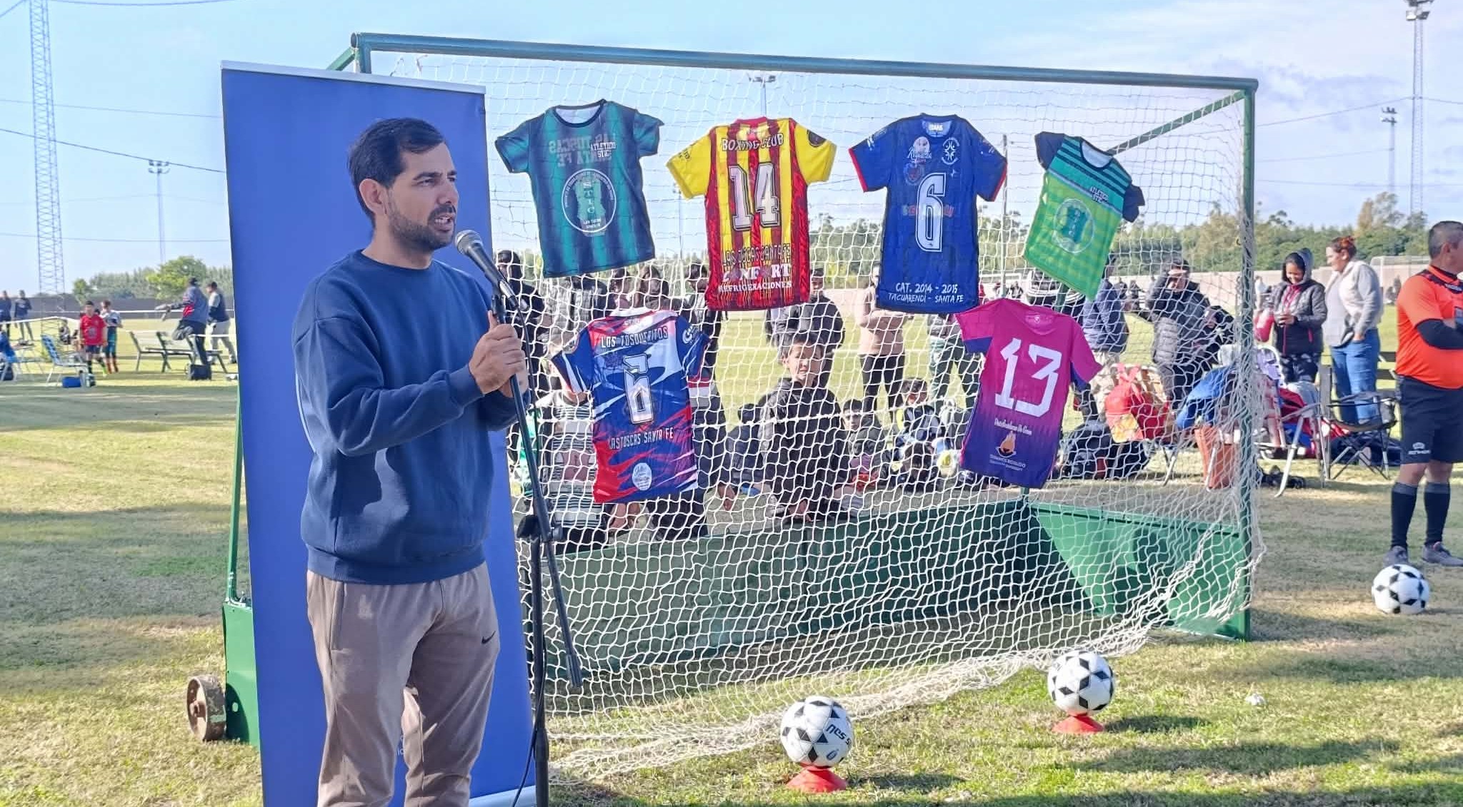 Las Toscas: Se puso en marcha la liga municipal de futbol infantil